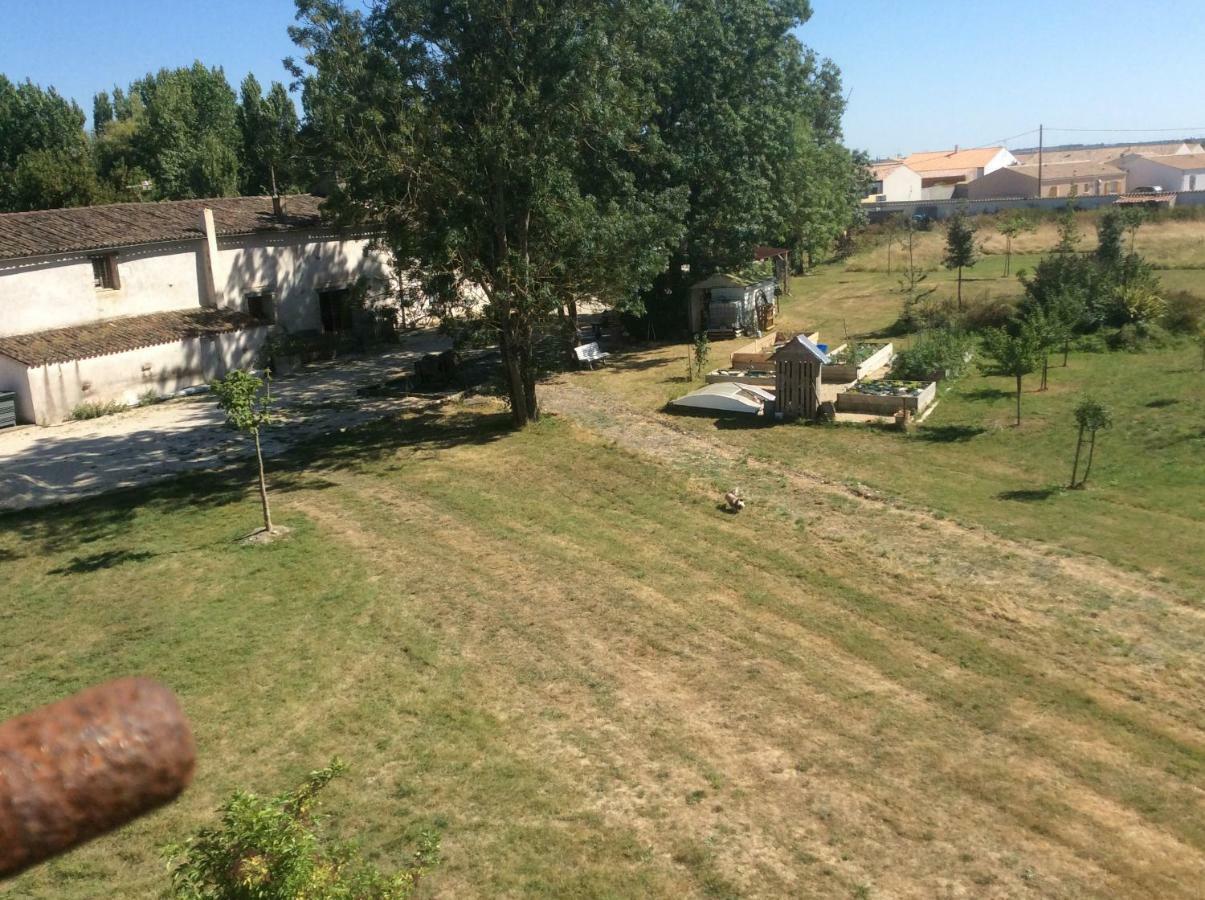 Villa La Ferme De Fossillon Marans  Exterior foto